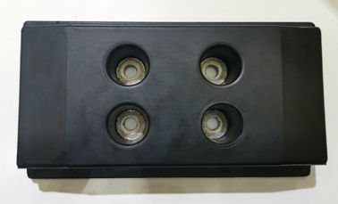 좋은 가격 아스팔트 포장 기계 300mm 폭 착용 저항을 위한 고무/폴리우레탄 궤도 패드 온라인으로